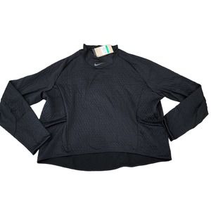 NWT Nike women's therma fit top